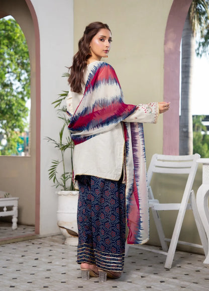 Roya Farshi 3PC – Festive Embroidered Lawn Suit